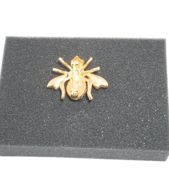 Joan Rivers Bee Brooch Pin Gold-Tone Rhinestone Sparkle Insect Jewelry #4 - Picture 3 of 4